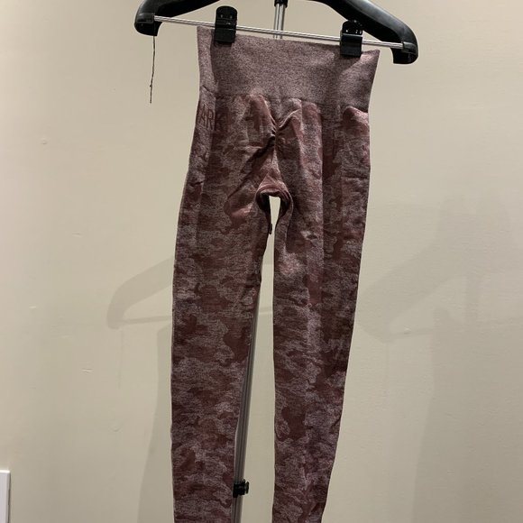 Gymshark Camo Leggings- BRAND NEW - Picture 2 of 4